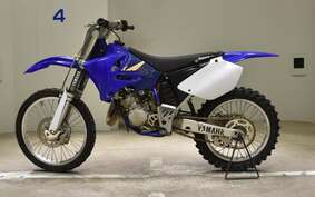 YAMAHA YZ125 CE10C