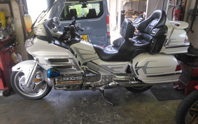 HONDA GL 1800 GOLD WING 2001 SC47