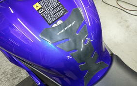 YAMAHA YZF-R6 2021