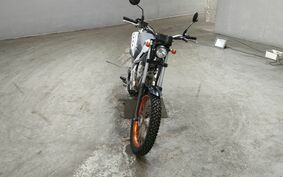 YAMAHA TRICKER DG16J