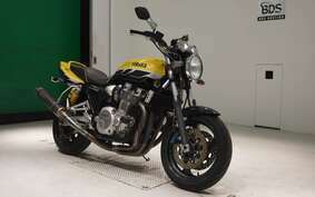 YAMAHA XJR1300 2001