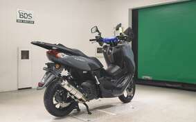 YAMAHA N-MAX SEG6J