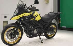 SUZUKI DL650 ( V-Strom 650 ) 2021 C733A