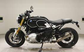 BMW R NINE T 2022