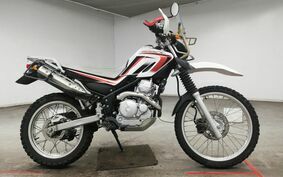 YAMAHA SEROW 250 DG17J