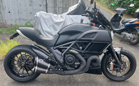 DUCATI DIAVEL Dark 2015 G105J