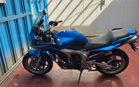 YAMAHA FAZER FZ6 S2 2010 RJ14