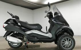 PIAGGIO MP3 250 RL M472