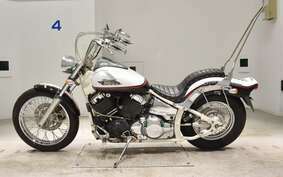 YAMAHA DRAGSTAR 400 2000 VH01J