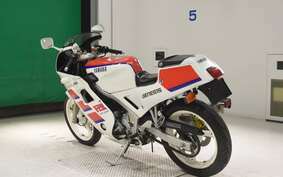 YAMAHA FZR250 2KR