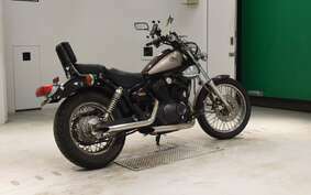 YAMAHA VIRAGO 250 3DM