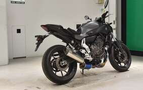 YAMAHA MT-07 2015 RM07J