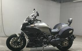 DUCATI DIAVEL STRADA 2013 G102J