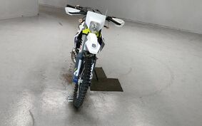 HUSQVARNA  TE250i 2021 UTA2