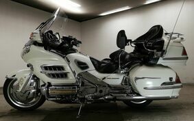 HONDA GL 1800 GOLD WING 2004 SC47