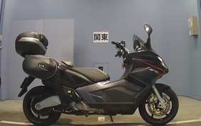 APRILIA SRV850 2013 M551