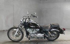 YAMAHA DRAGSTAR 250 VG02J