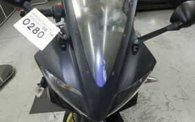 YAMAHA YZF-R125 RE06