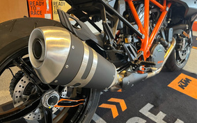 KTM 1290 SUPER DUKE GT 2024 V6940