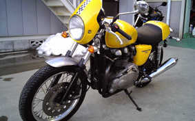 TRIUMPH THRUXTON 900 2006 J9042G