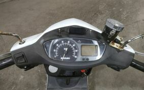 SUZUKI GSR125 不明