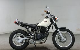 YAMAHA TW225 DG09J