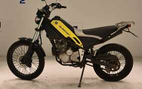 YAMAHA TRICKER DG10J