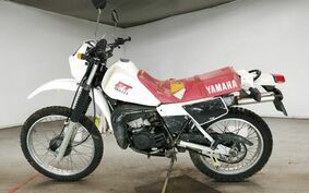 YAMAHA DT125 17F