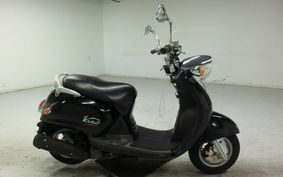 YAMAHA VINO 125 SE24