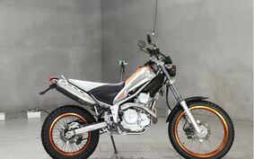 YAMAHA TRICKER DG16J