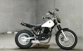 YAMAHA TW225 DG09J