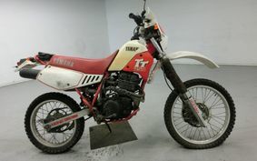 YAMAHA TT250 1LN