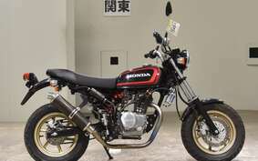 HONDA APE 100 HC07