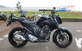 YAMAHA FZ25 RG69