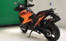 KTM 1290 SUPER ADVENTURE S 2024