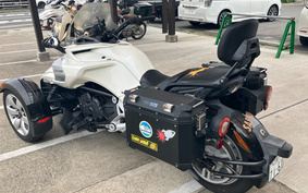 BRP CAN-AM Spyder F3 2015