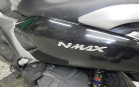 YAMAHA N-MAX SE86J