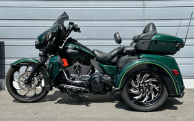 HARLEY FLHTCUTG TRIKE 2015 MAL