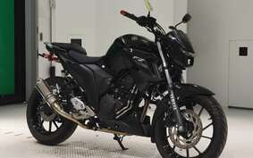 YAMAHA FZ25