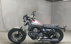 MOTO GUZZI V9 BOBBER 2017 不明