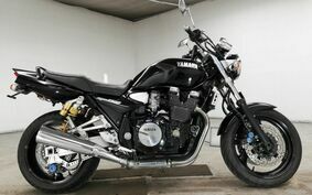 YAMAHA XJR1300 2001 RP03J