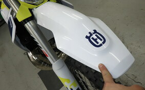 HUSQVARNA TE250I