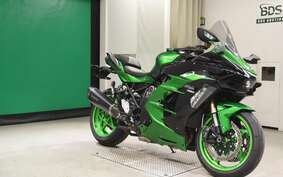 KAWASAKI NINJA H2 SX SE 2020 ZXT02A