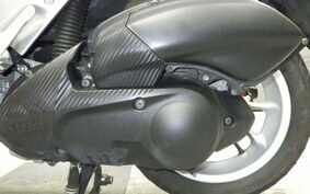 YAMAHA N-MAX SE86J