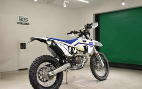 HUSQVARNA FE250