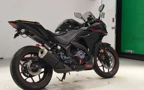 YAMAHA YZF-R25 A RG10J