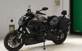 DUCATI DIAVEL STRADA 2014