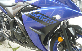 YAMAHA YZF-R25 ABS RG43