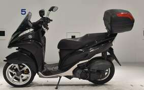 YAMAHA TRICITY 125 SE82J