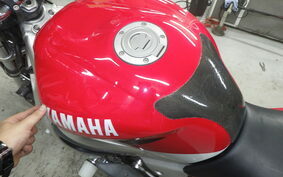 YAMAHA YZF-R6 2001 RJ03